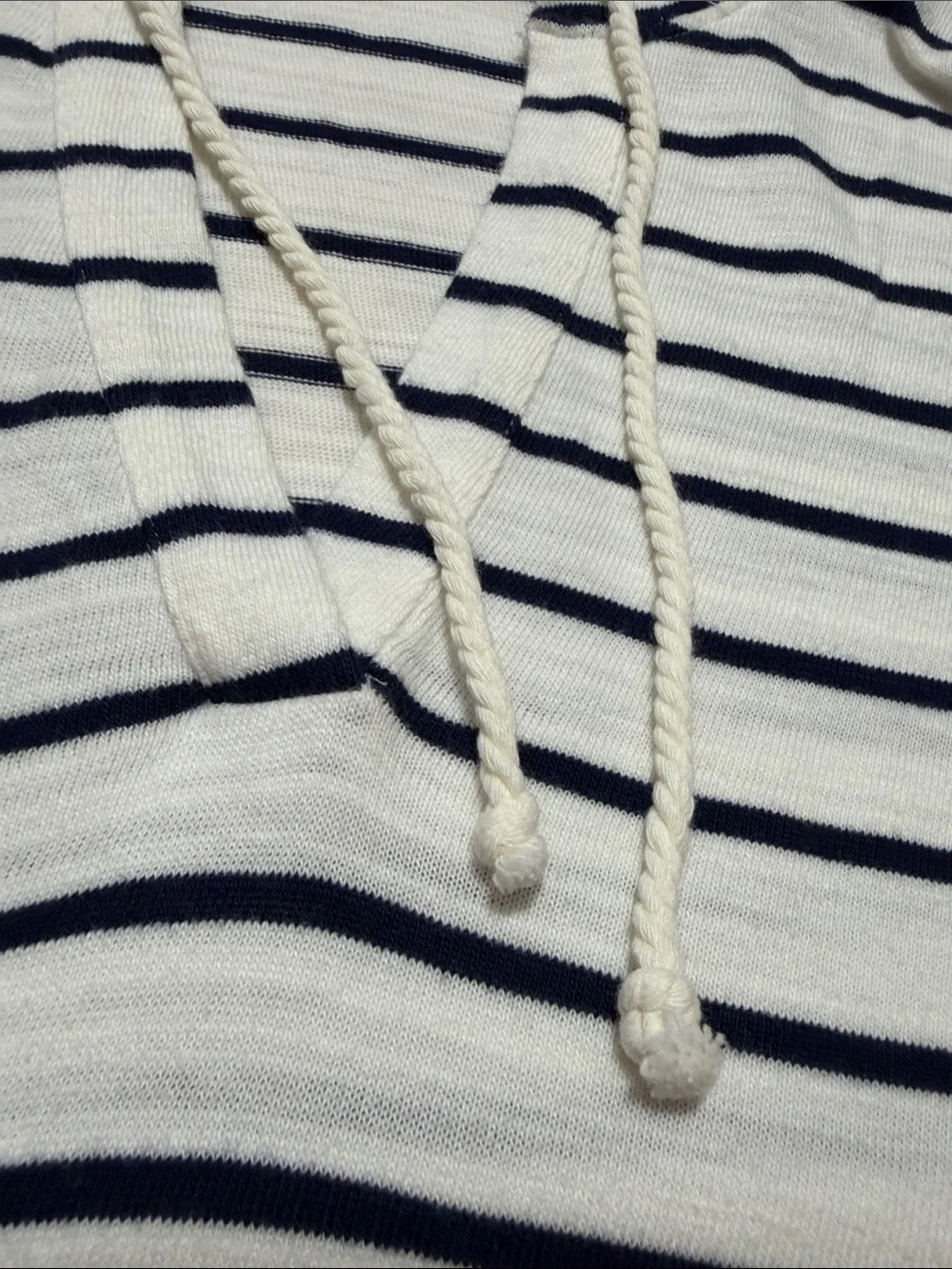 J. Crew White and Navy Striped V-Neck Beach Hoodie Pullover Top, Size Medium.